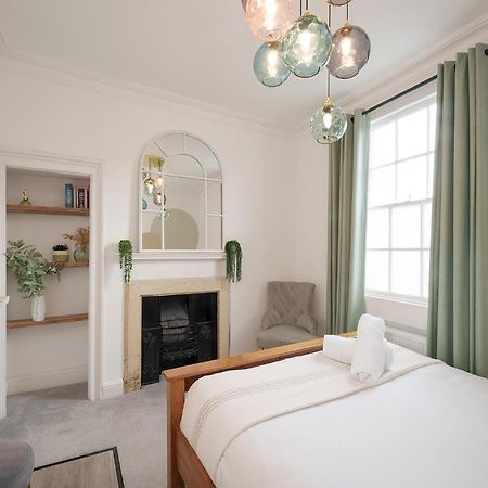 Appartamento The Haze House - 4 Bed Townhouse Bath Esterno foto